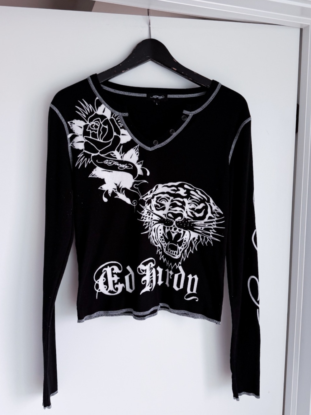 Ed Hardy Tiger Rose Henley Long Sleeve Top Black Ribbed Y2K Gothic Size L